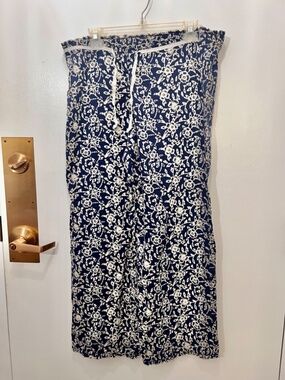 Victoria Secret navy blue/white/cream batik floral pants 100% cotton Size SP
